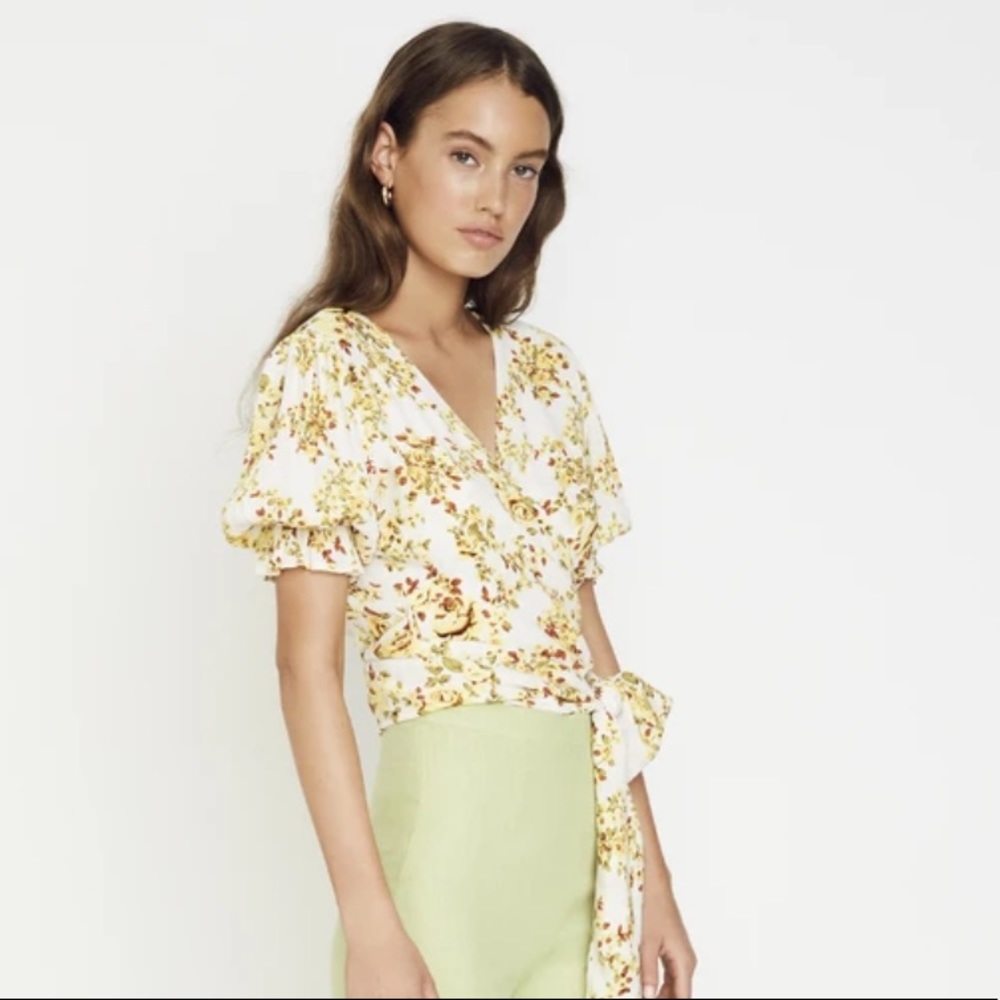 Faithful The Brand GOLDIE FLORAL MALI WRAP top